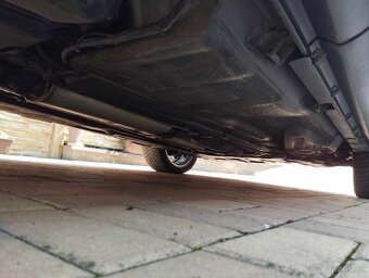 Volvo S60 2.4T 177kw AWD automat LPG - 9