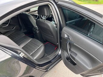 Opel Insignia 2.8T 4x4 LPG R.V.2010 - 9