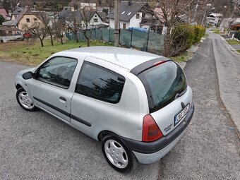 Renault clio 1.2 8v 43kw AC - 9