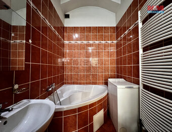 Pronájem kancelářského prostoru,106 m², Praha,ul. Klicperova - 9
