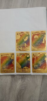 Pokemon karty v albu - 9