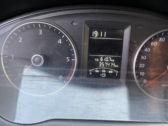 VW Transporter 2.0TDI 75KW,odpočet DPH - 9