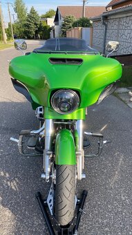 Harley Davidson Street Glide 103” - 9