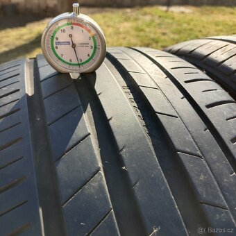 Letní pneu 235/45 R18 98W, Praha 9 - 9