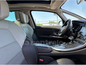 RENAULT Espace V dCi 160 INITIALE PARIS EDC 05/2016 - 9