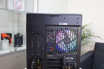 Herní PC - Intel Ultra 7 265K / 32GB / 2TB / RTX 5080 - 9