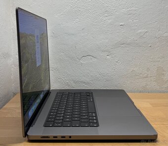 MacBook Pro 16” M1 Pro 2021/32GB RAM/1TB SSD/Záruka - 9