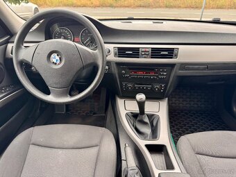BMW e90 325i MANUÁL SERVISKA - 9
