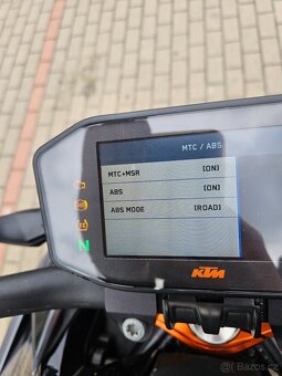 KTM 1290 Super Duke R - 9