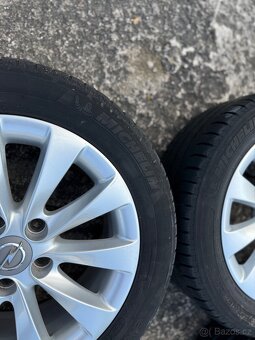 Alu kola Opel 5x110 R16 včetně pneu – originální disky - 9