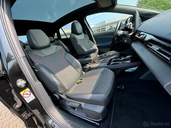 VW ID.5 GTX elektro 220kw 4x4,panorama,tepelko,kamera,keyles - 9