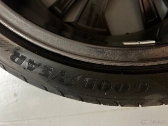 Letní sada kol Škoda Octavia IV RS 225/40/19 - 9