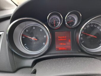 Opel Astra J 2.0 CDTI 121 kW, 2013 – top stav, výbava, cena - 9