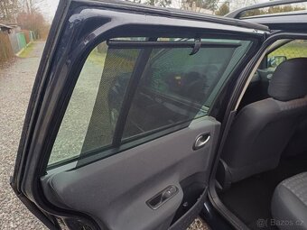 1. MAJITEL...Renault Megane 1.6 16V rok 2009 - 9