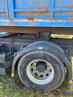 MAN L2000 19.322 nosič kontejneru s HR - 9