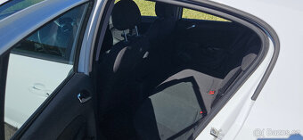 Opel corsa 1.2, 63kW, r.v. 2011, 112 tis. km - 9
