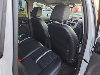 Ford Kuga 2.majitel servisní knížka 4x4 - 9