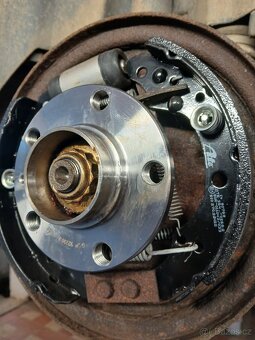 NOVÁ STK PĚKNÝ STAV - 9