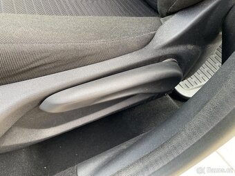 Peugeot 301 1.2 VTi , 60 kW benzín, 2016 - 9