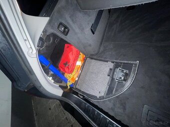 Bmw e91 318d 105 kW combi - 9