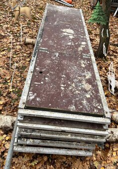 Lešení Hünnebeck Bosta . - 9