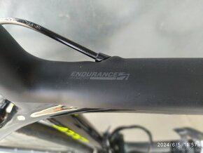 Prodám silniční carbon kolo Scott - 9