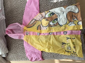 Pláštěnky, boty 33,35,39,28, 130, 140 - 9