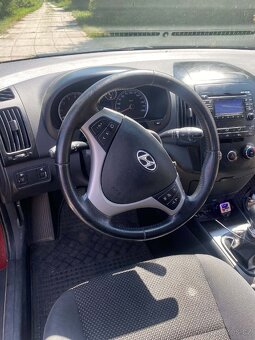 Prodám-vyměním Hyundai i30 CW - 9