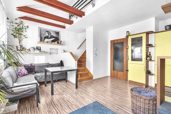 Prodej bytového domu 275 m2, pozemek 86 m2 - 9