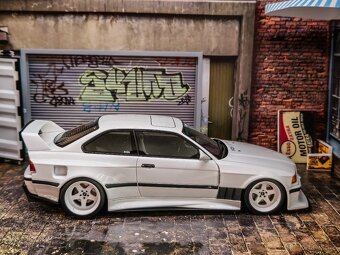 BMW E36 M3 Khyzyl 1:18 ottomobile - 9