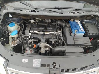 Volkswagen Touran 2.0 TDI, 7 míst, DSG - 9