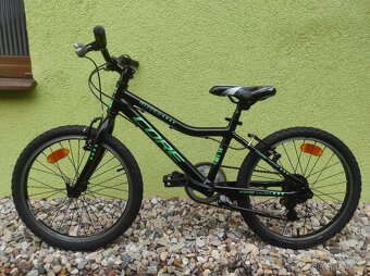 Značkové dětské kolo CORE NIPPER 20" (černá/zelená) - 9