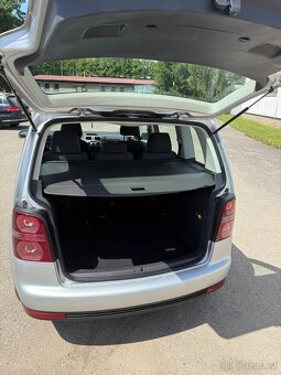 Volkswagen Touran 1.9tdi vw - 9