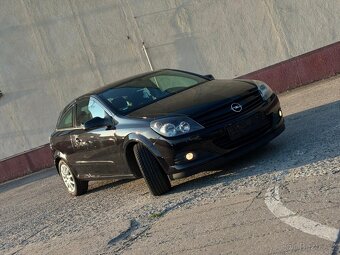 OPEL ASTRA H 1.6 16V GTC RV 2005 - 9
