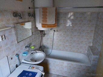 Pronájem bytu 2+1 65 m², Bělá pod Bezdězem 1​2​ ​0​00,-/měs. - 9