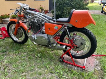 Laverda 750 SFC Replica - 9