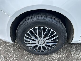 ŠKODA FABIA FC 2 1.2 HTP 51KW COMBI ČR 129TKM DPH - 9