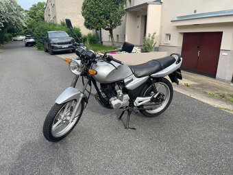 Yuki 125 Sport - 9