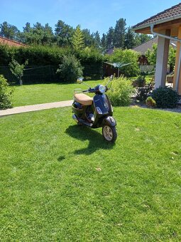 Prodám Piaggio vespa XL 125 - 9