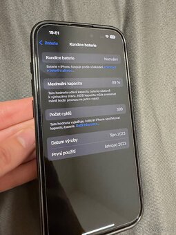 iPhone 15 pro 256 gb - 9