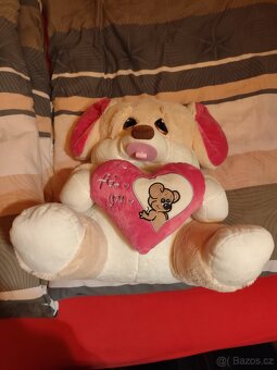 VELKÉ PLYŠÁKY - 9