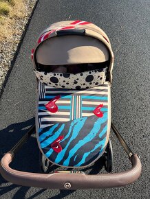 Cybex Priam One Love 2024 - 9