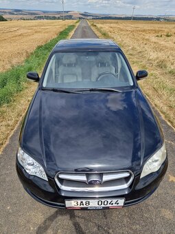 Subaru Legacy IV sedan 3.0 180kW - 9