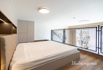 Pronájem bytu 1+kk, V háji, Holešovice, 28900 Kč/měs, 43 m2 - 9