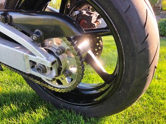 Honda CBR 900RR Fireblade, SC28, origo plasty i polepy - 9