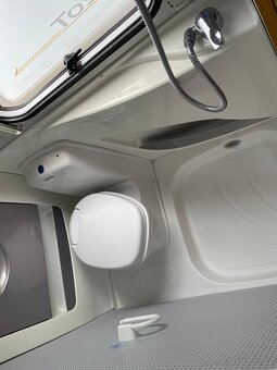 Knaus Sudwind 450, 4 osoby, 2005, bojler, sprcha, přístřešek - 9