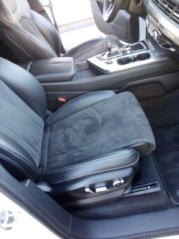 Audi Q7 CR 3,0Tdi 6V 50 210kw 1 maj S-line m. rok 2019 - 9