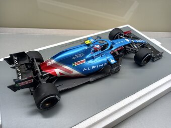 ALPINE A521 ESTEBAN OCON VÍTĚZ GP MAĎARSKA 2021 SPARK 1:18 - 9