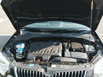 Škoda Yeti 2.0TDI 103kW 4x4 climatronic Xenony tažné Navi - 9