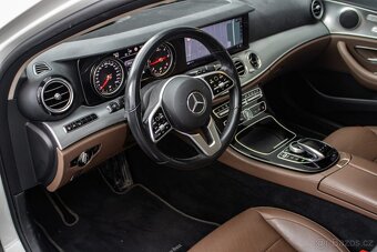 Mercedes-Benz E 220D 4MATIC - 9